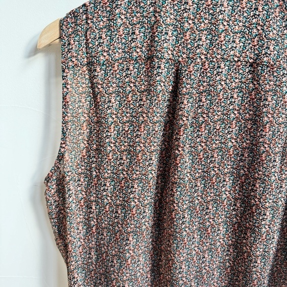 CAbi The Ruffle Top Floral Print Sleeveless Womens Size L Chiffon Blouse 6319 - Picture 6 of 14